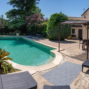  Hébergement de vacances Maison Provencale France